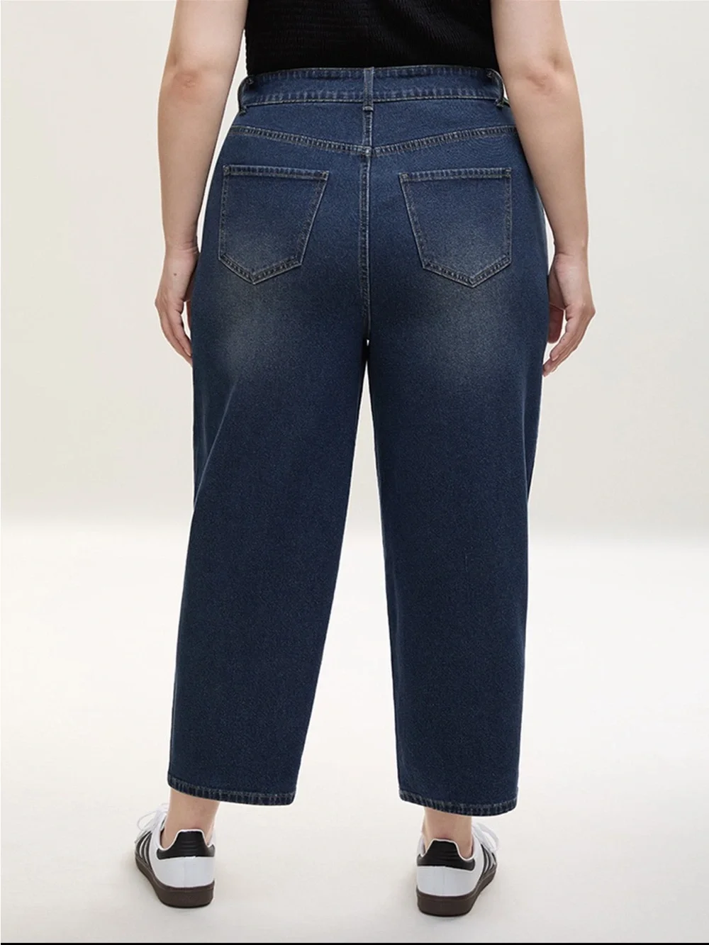 BloomChic Dark Blue Ankle-Length Relaxed Jeans size 16